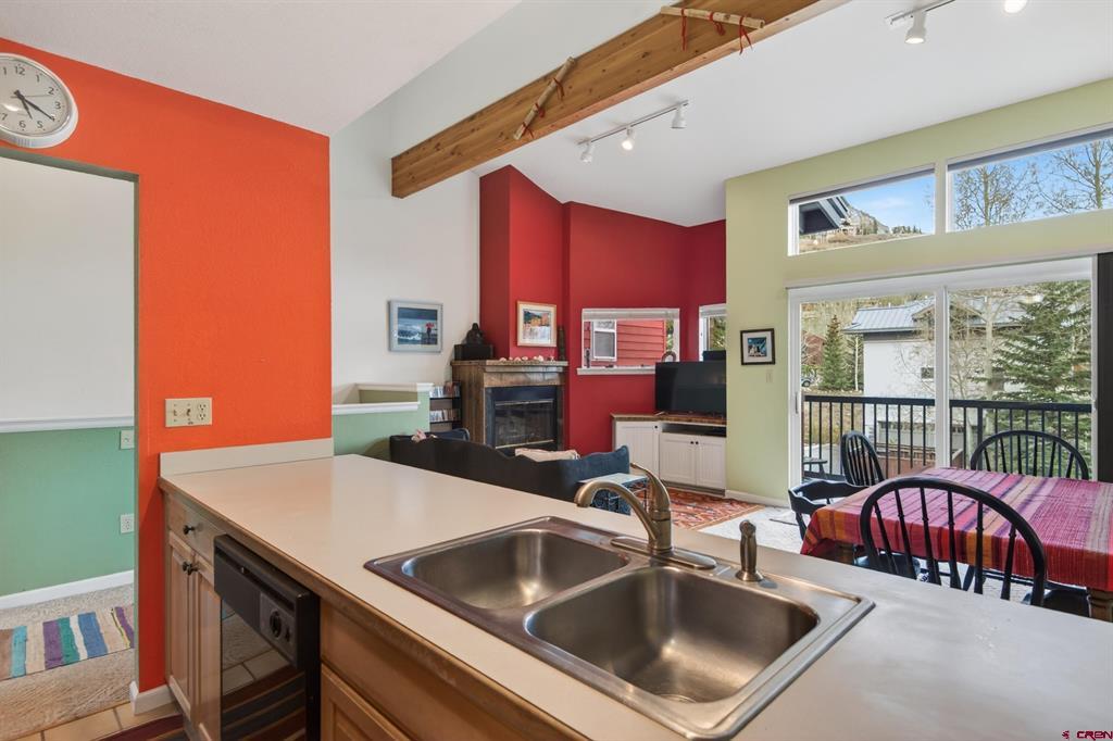 17 Castle Road Unit: 3