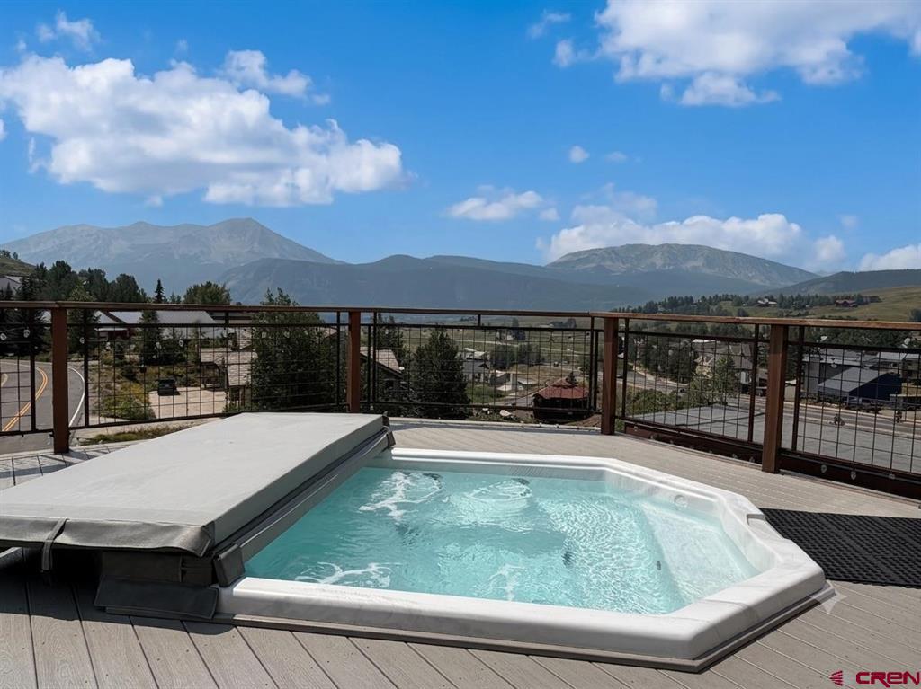11 Hunter Hill Road Unit: 202