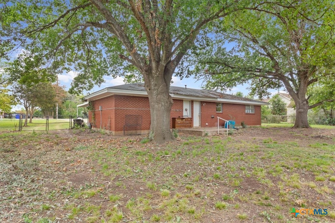 816 S Old Temple Road