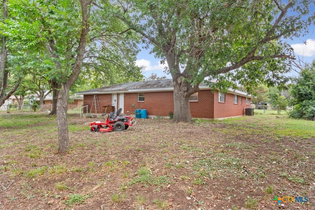816 S Old Temple Road