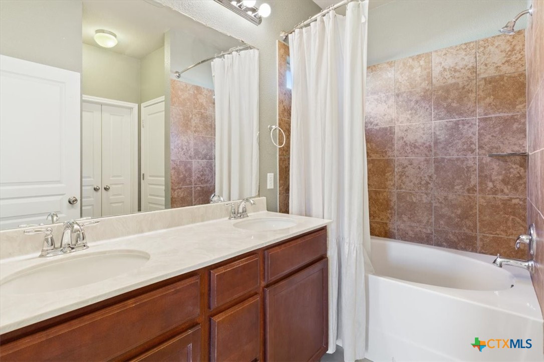 513 Dandridge Drive
