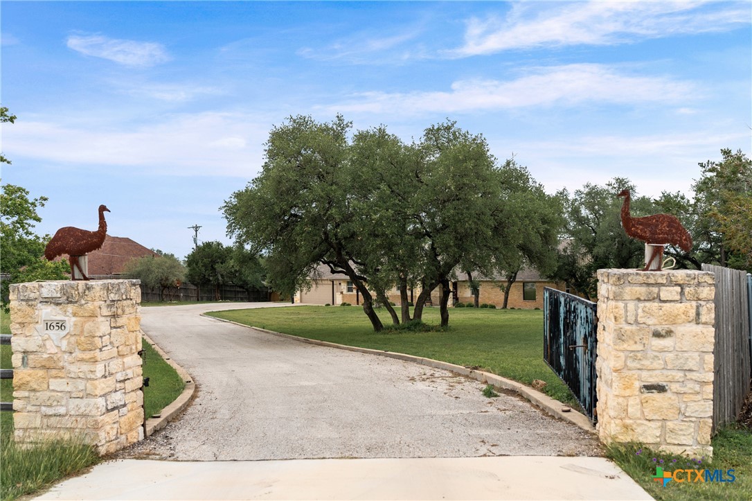 1656 W Fm 93 Highway