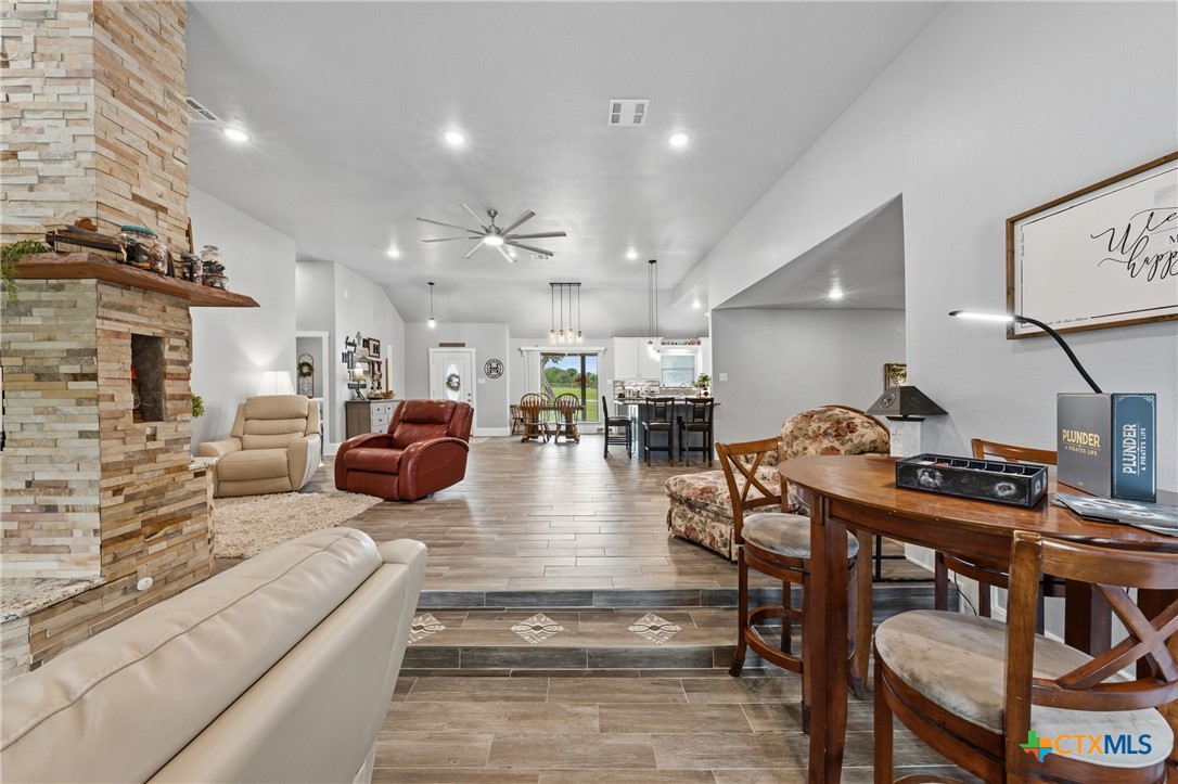 1656 W Fm 93 Highway