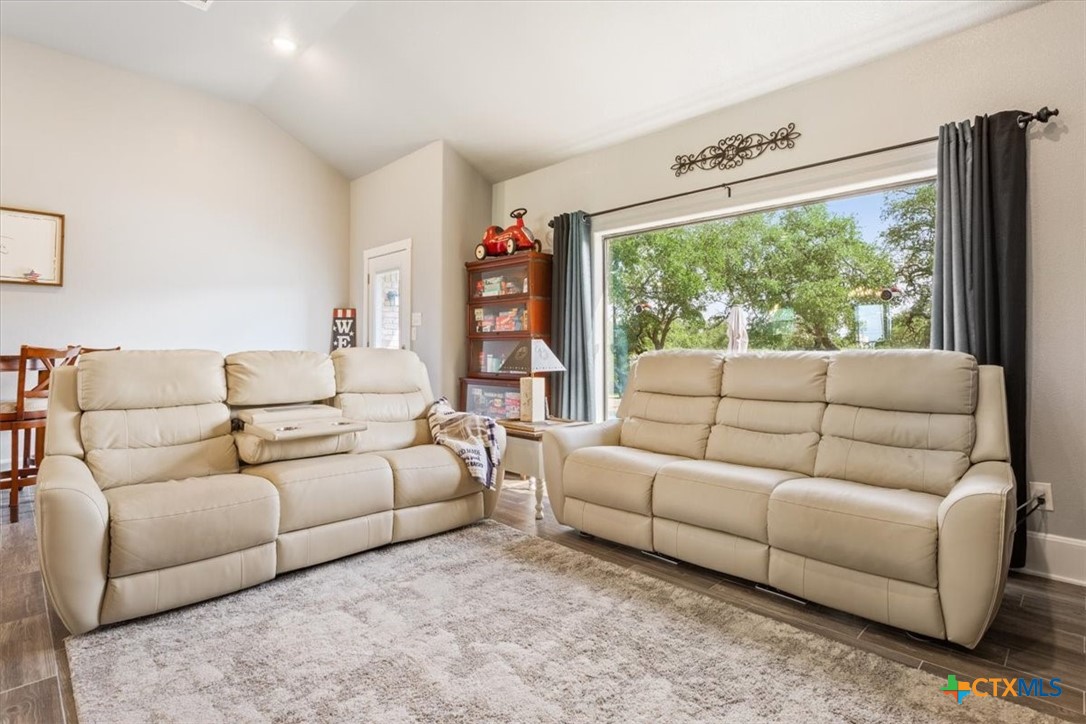 1656 W Fm 93 Highway