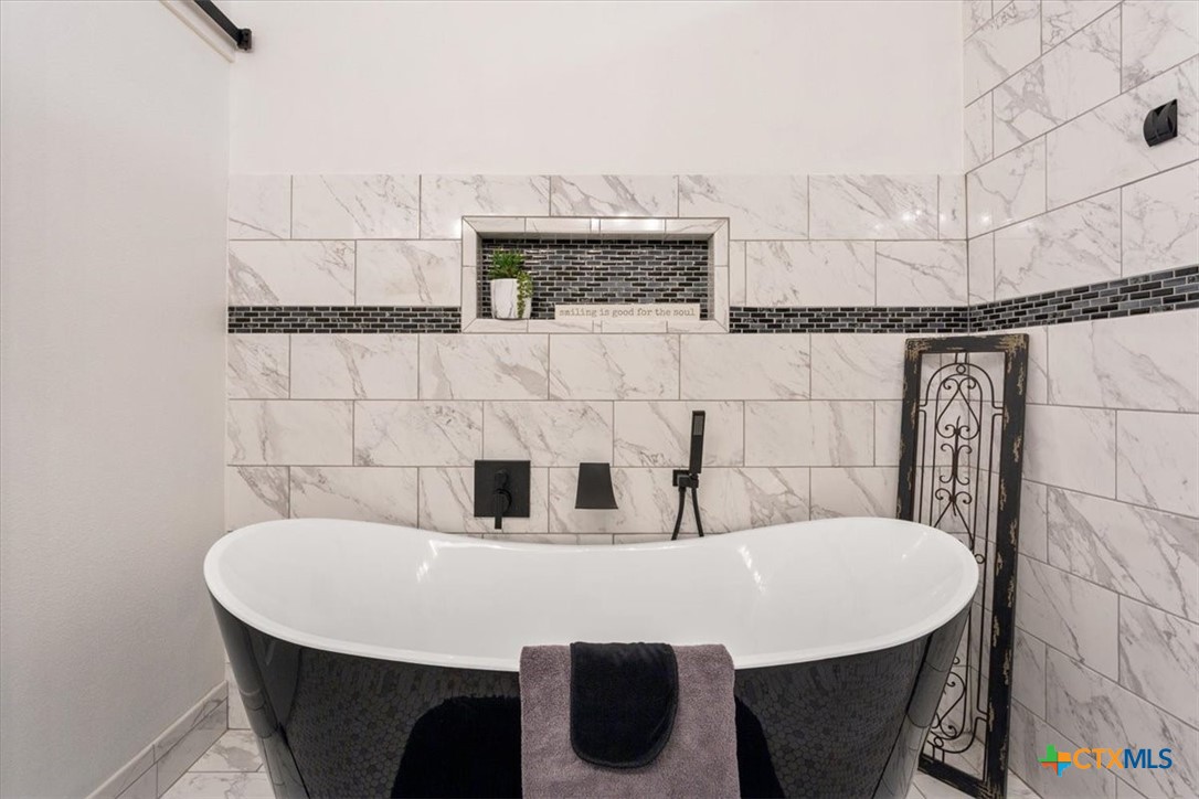 1656 W Fm 93 Highway