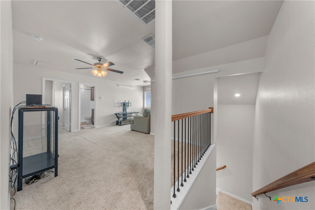1527 Mountain Crest Cove