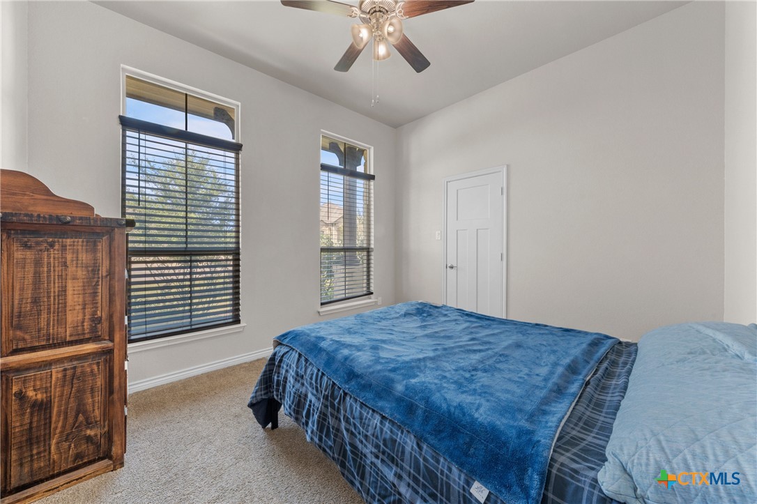 1527 Mountain Crest Cove