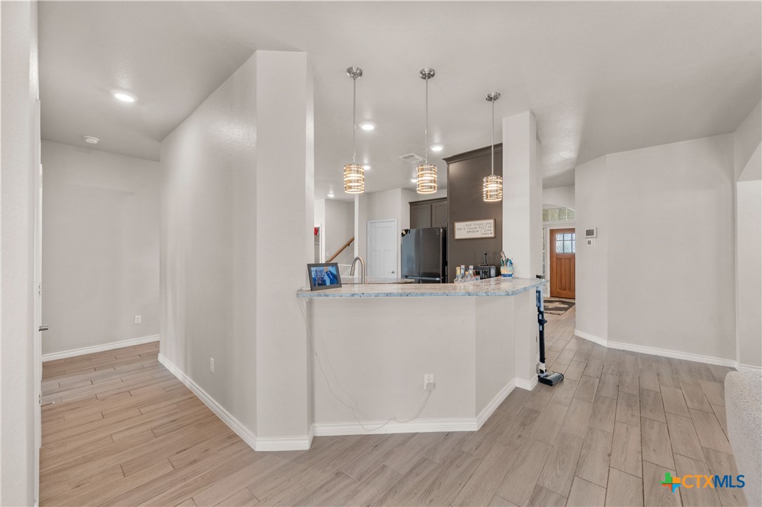 1527 Mountain Crest Cove