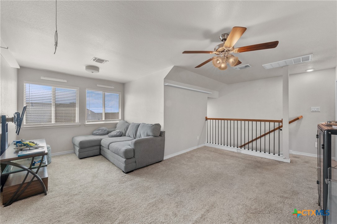 1527 Mountain Crest Cove