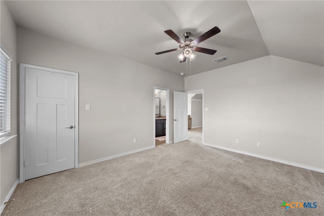 1527 Mountain Crest Cove