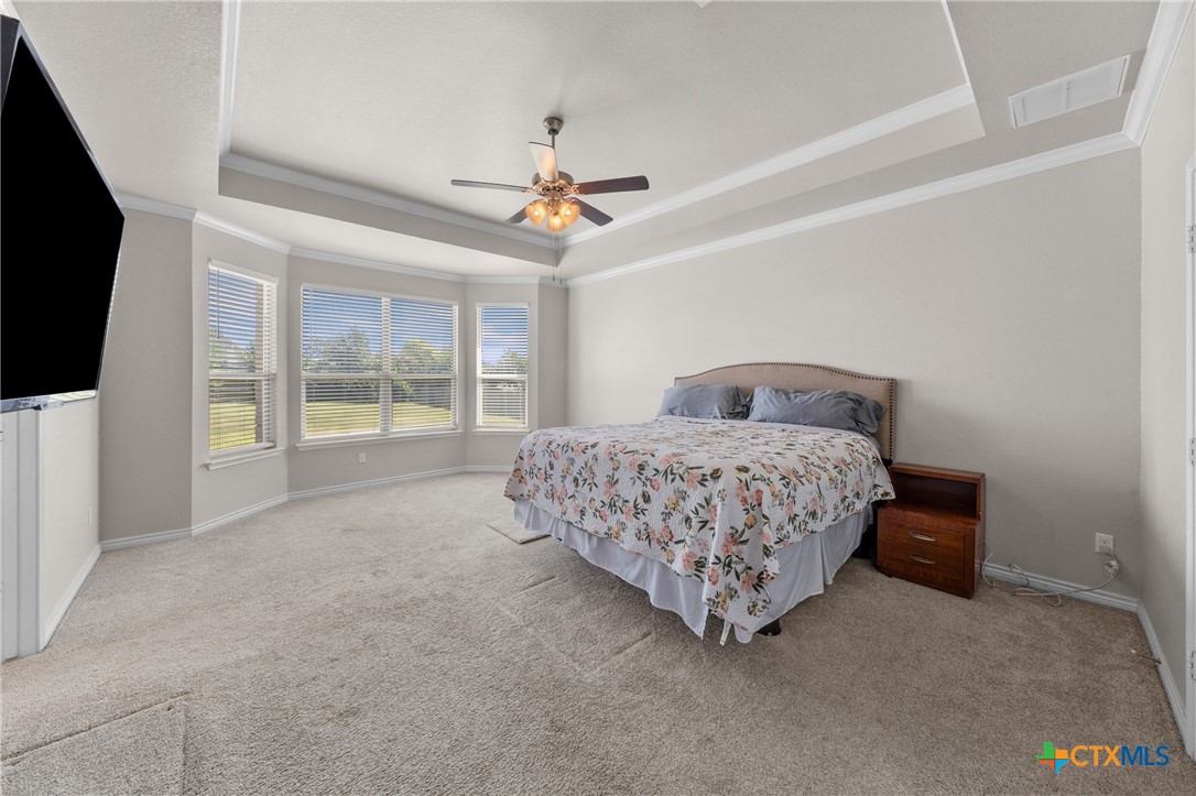 1527 Mountain Crest Cove