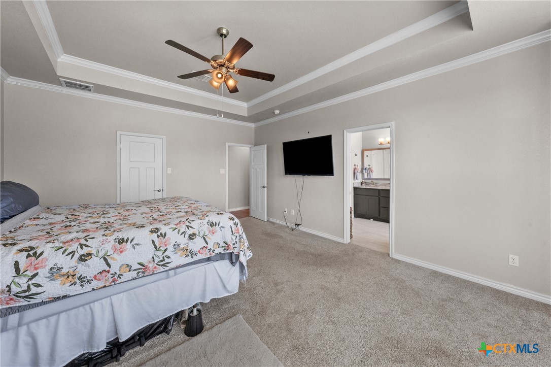 1527 Mountain Crest Cove