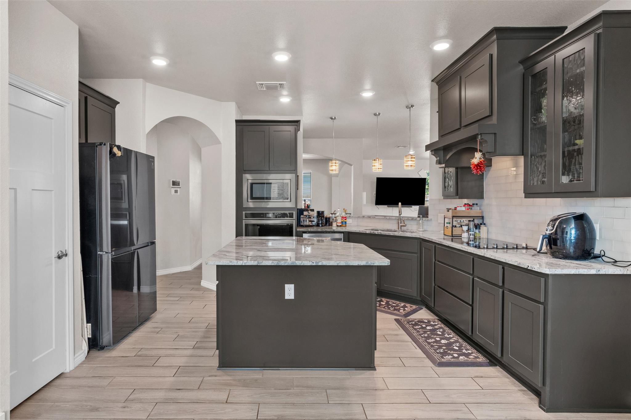 1527 Mountain Crest CV
