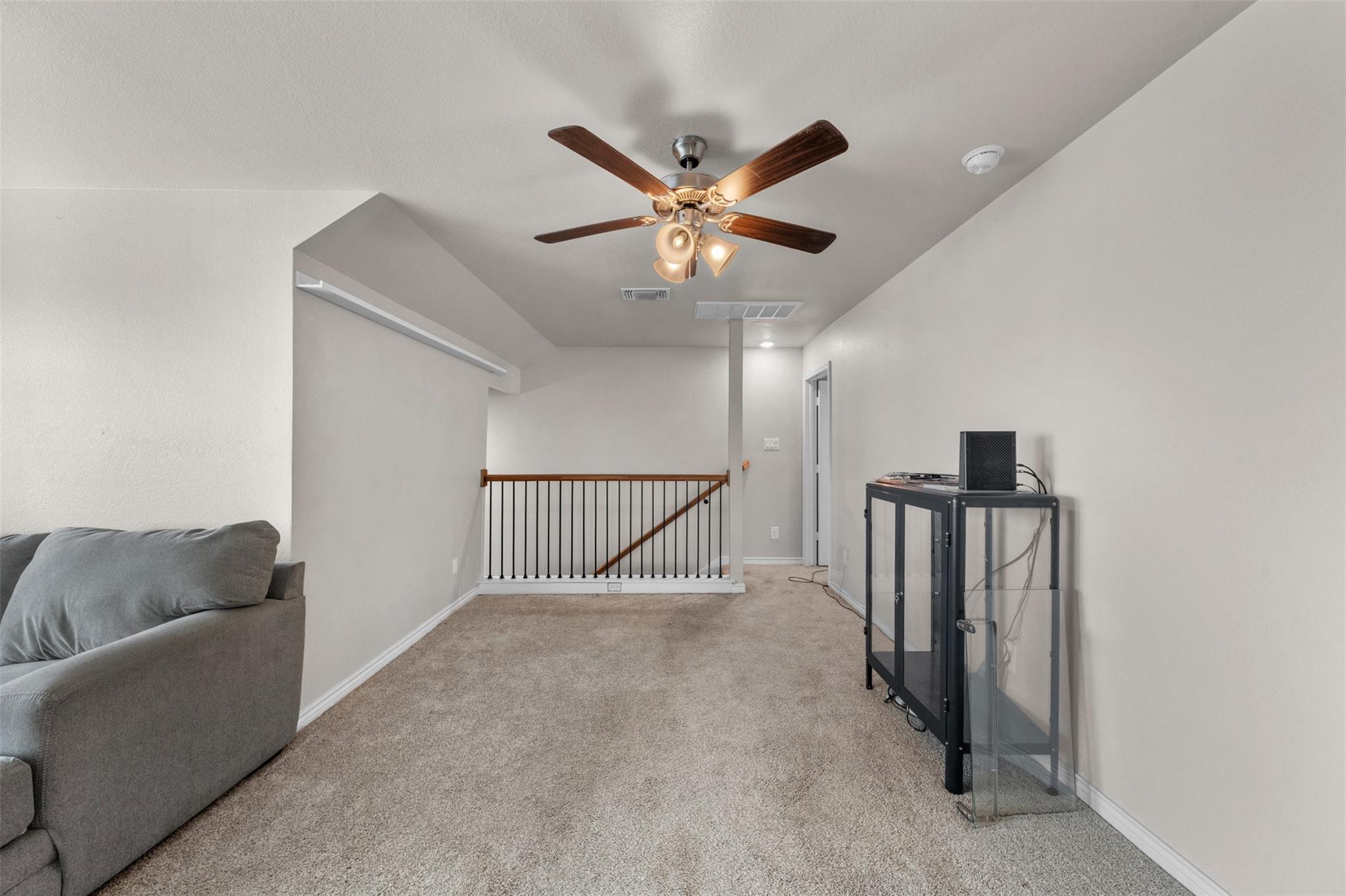 1527 Mountain Crest CV