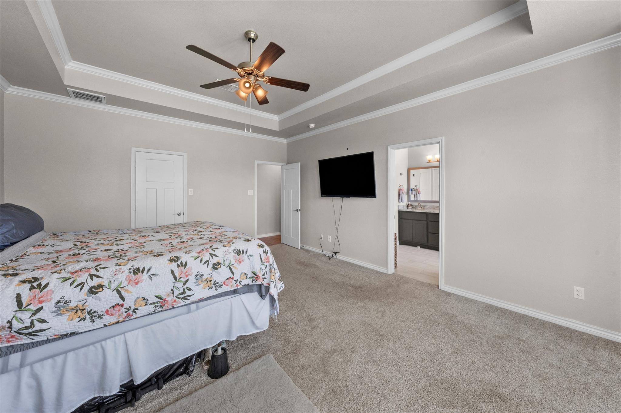 1527 Mountain Crest CV