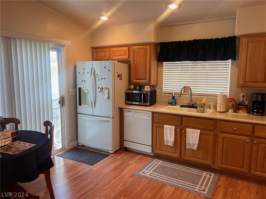 4828 Palm Tree Court