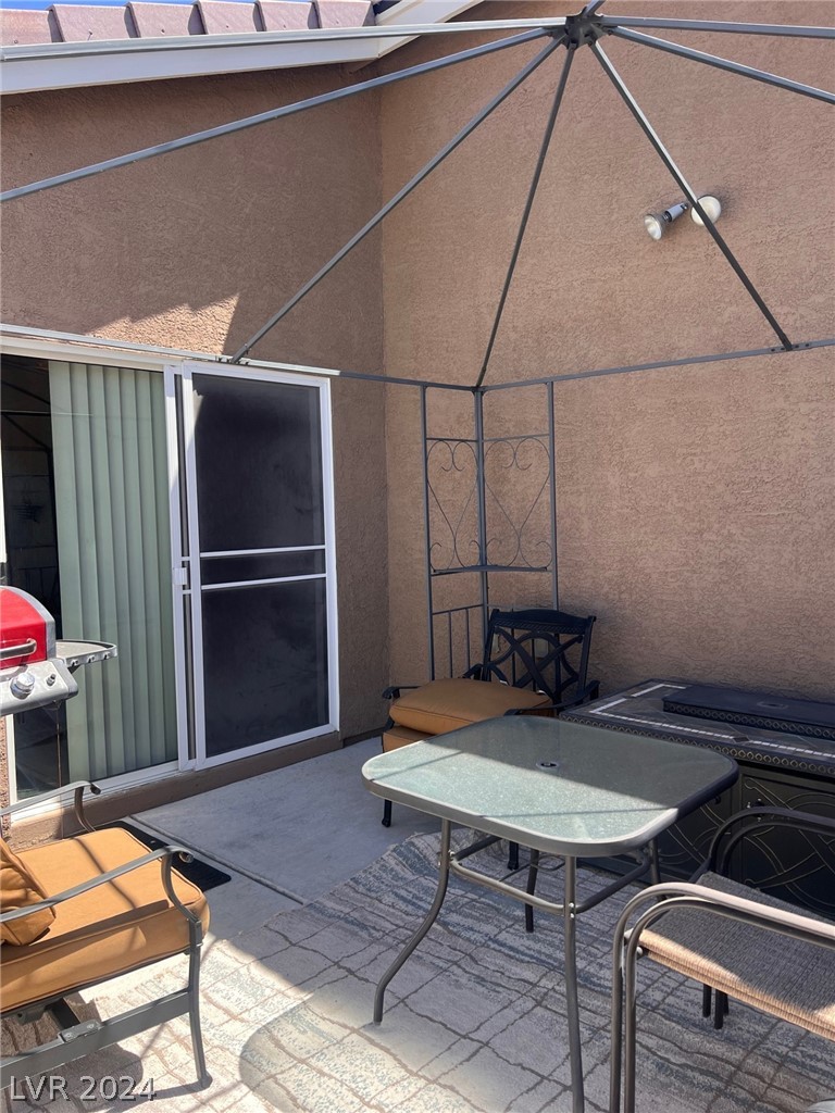 4828 Palm Tree Court