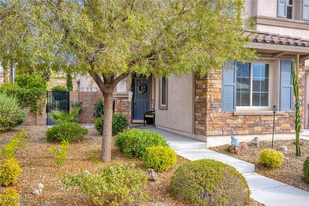 976 Olivia Parkway