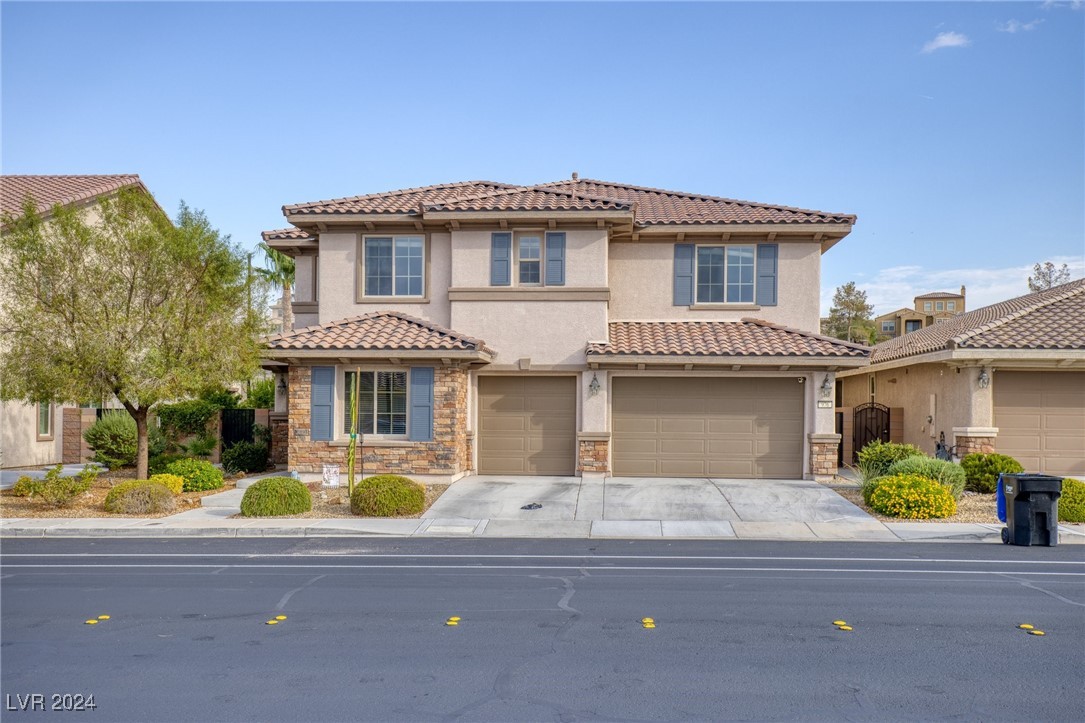 976 Olivia Parkway