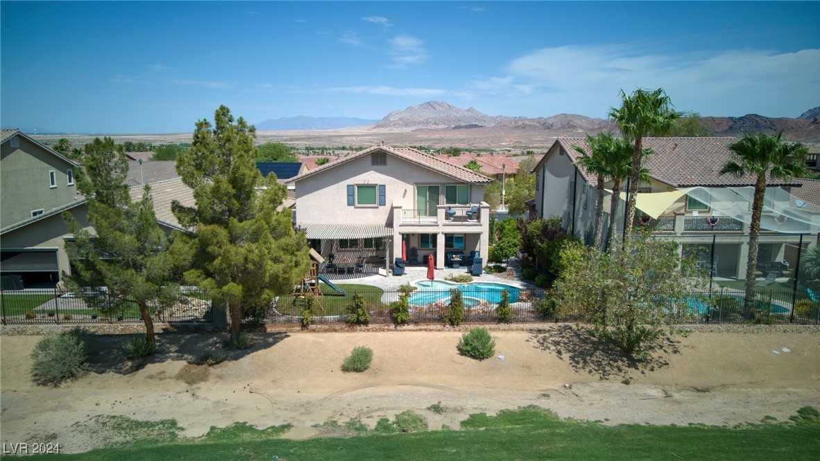 976 Olivia Parkway