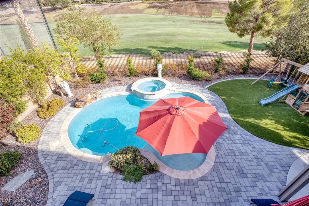 976 Olivia Parkway