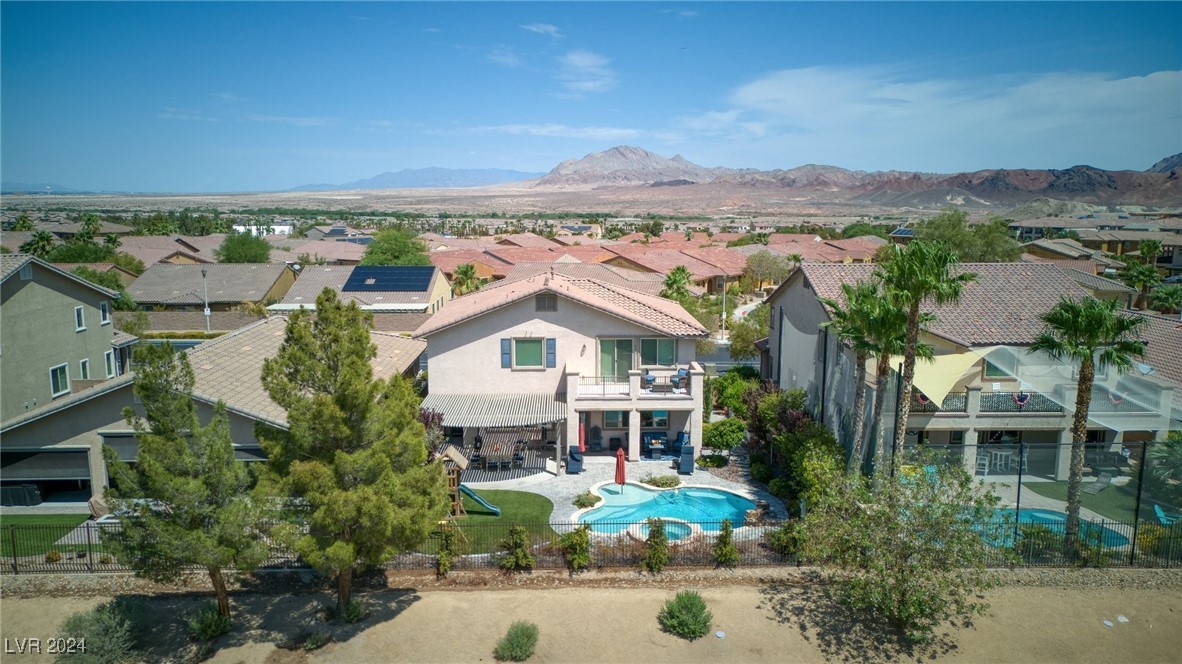 976 Olivia Parkway