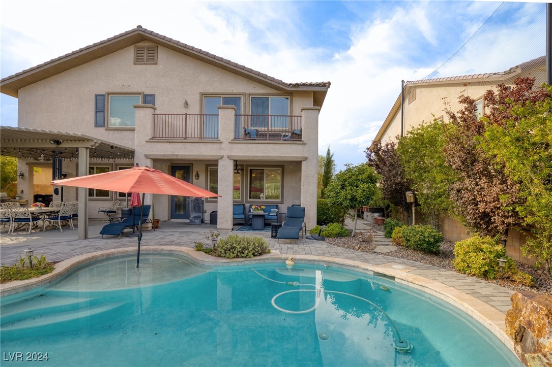 976 Olivia Parkway