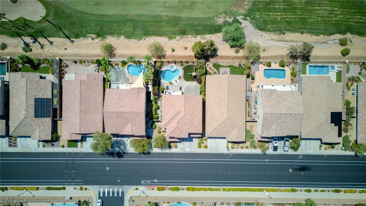 976 Olivia Parkway