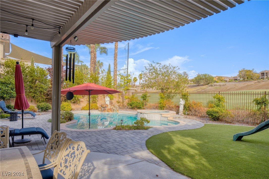 976 Olivia Parkway