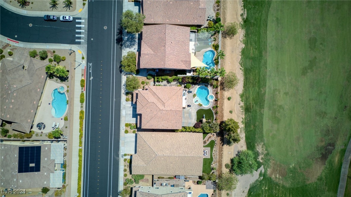 976 Olivia Parkway