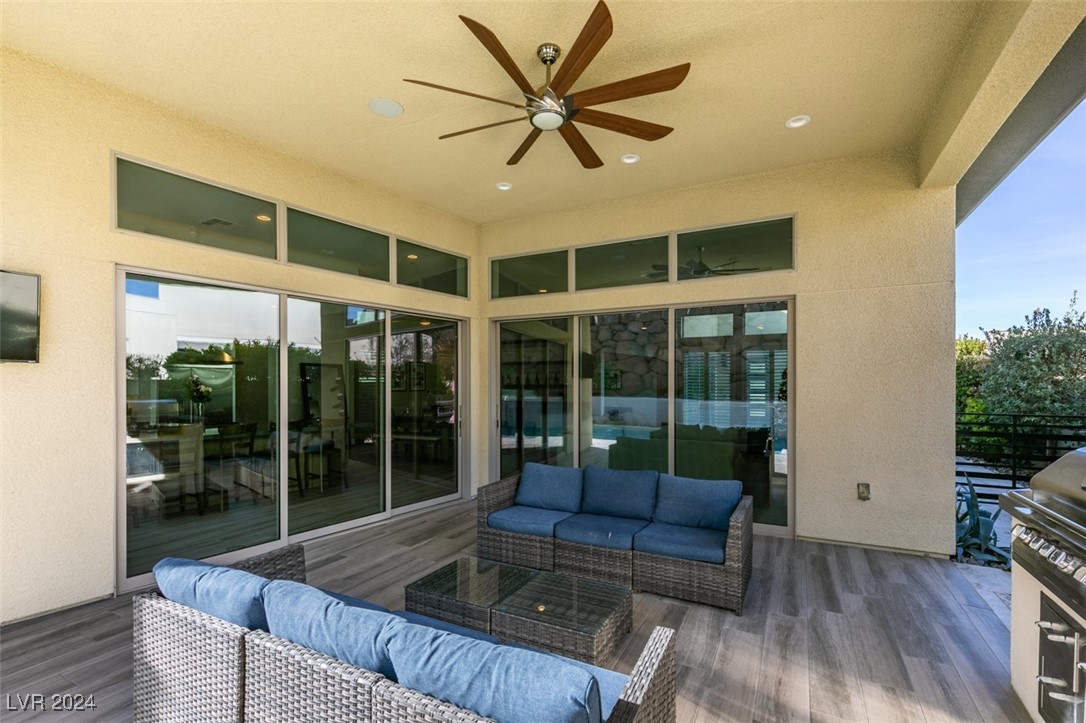 2223 Summit Mesa Lane