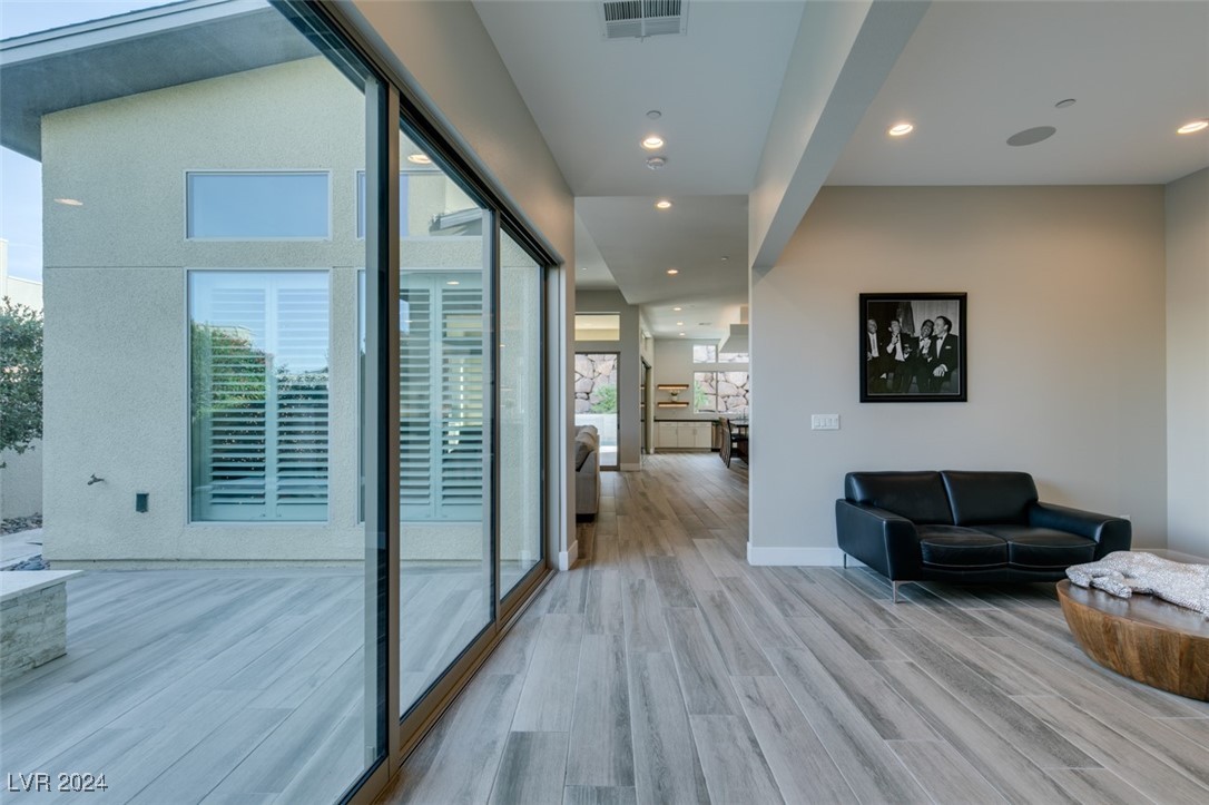 2223 Summit Mesa Lane