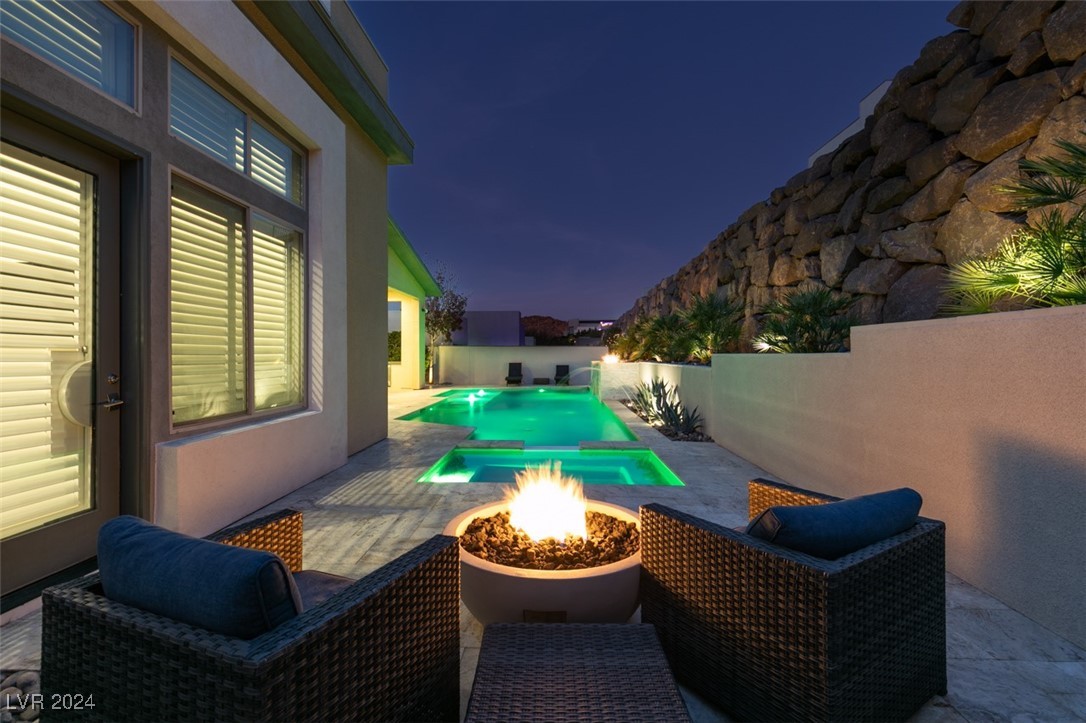 2223 Summit Mesa Lane