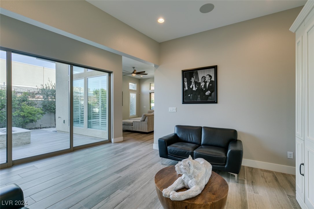 2223 Summit Mesa Lane
