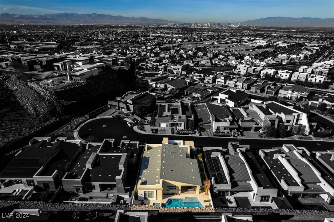 2223 Summit Mesa Lane