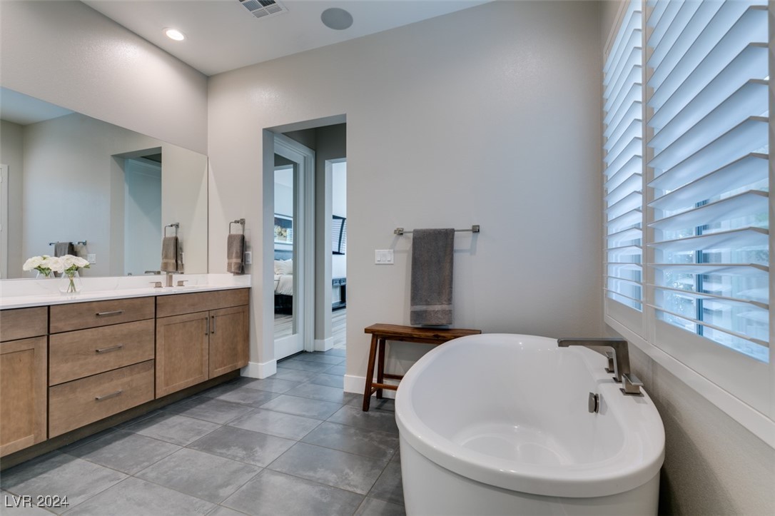 2223 Summit Mesa Lane