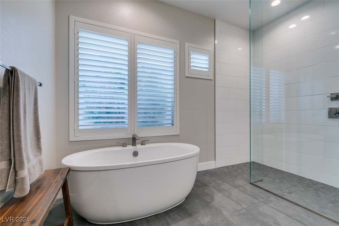 2223 Summit Mesa Lane