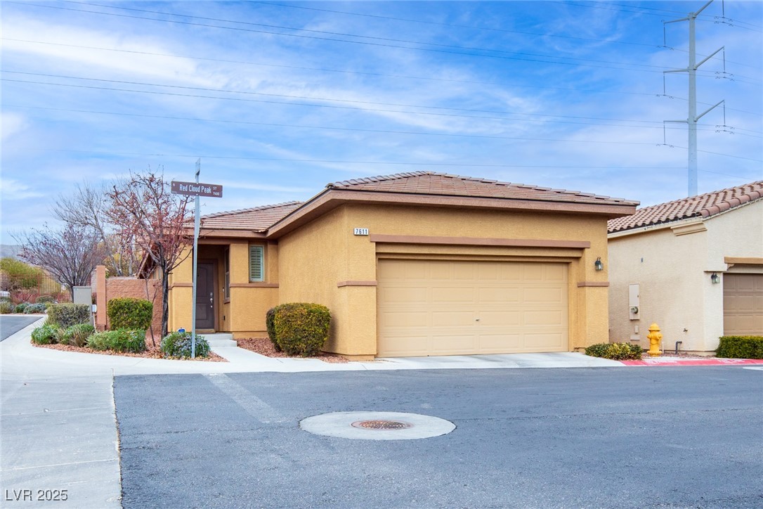 7611 Redcloud Peak St Street