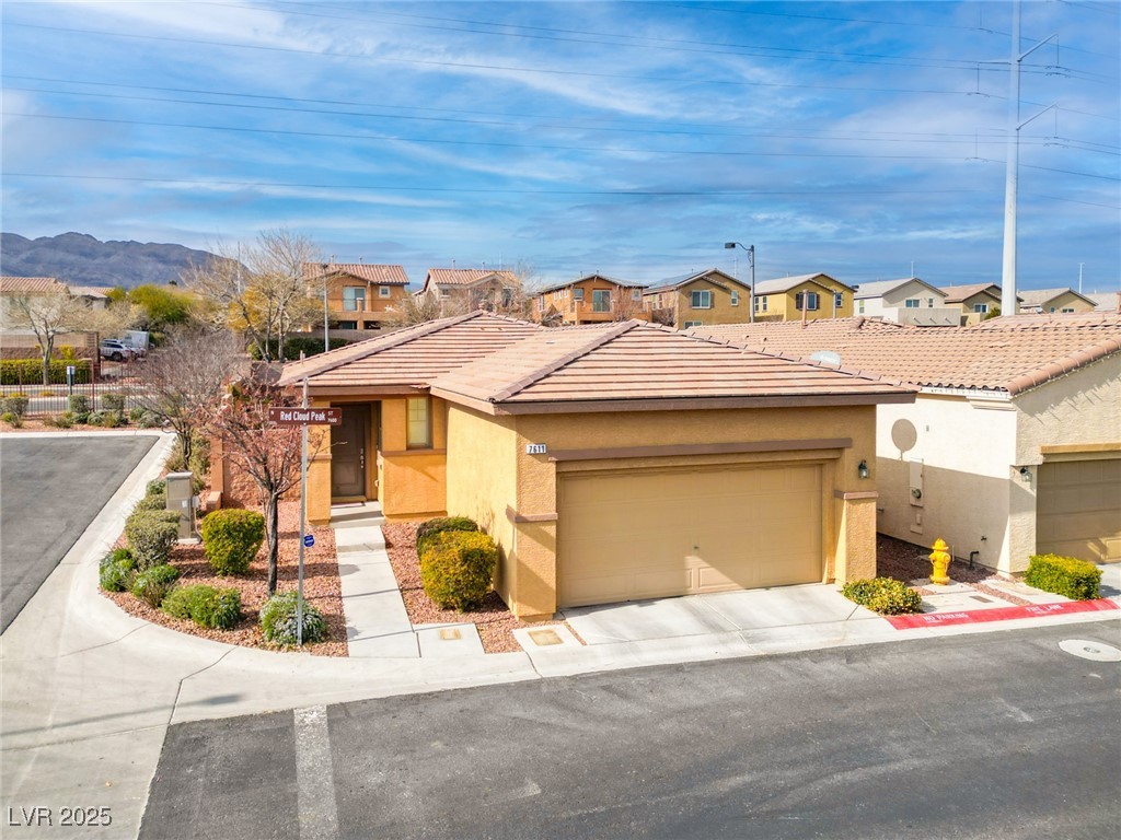 7611 Redcloud Peak St Street