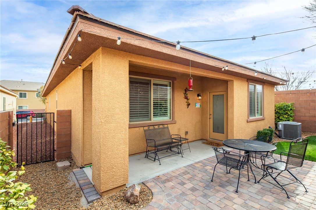 7611 Redcloud Peak St Street