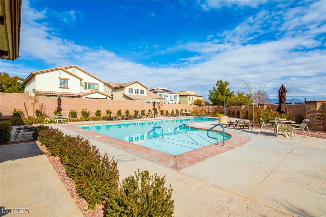 7611 Redcloud Peak St Street