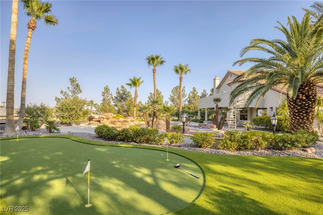 9520 Desert Crest Court