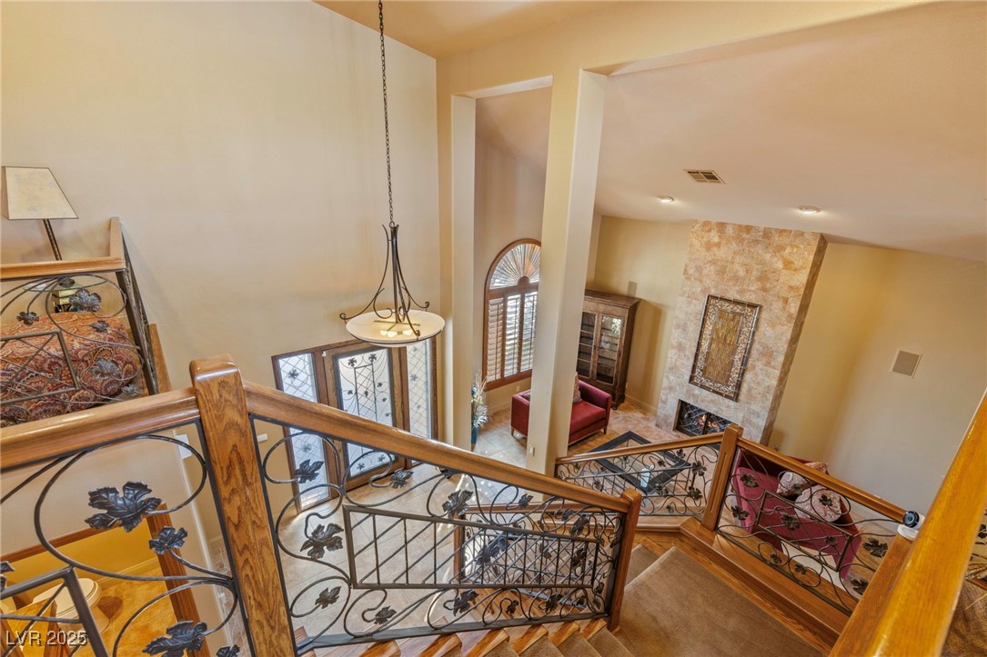 9520 Desert Crest Court