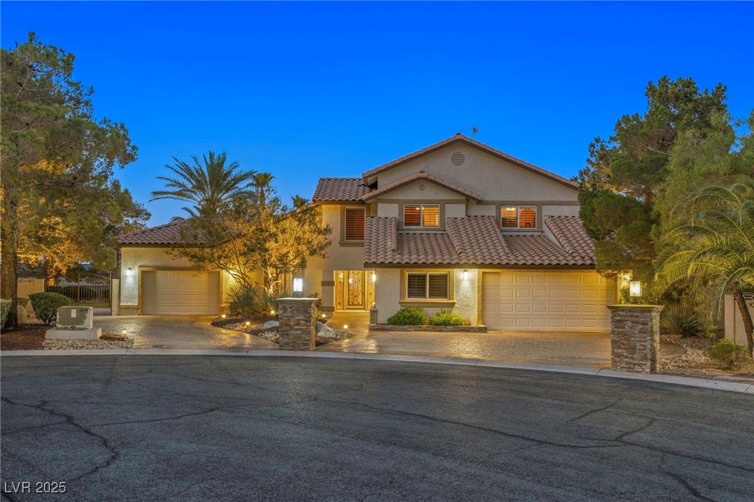 9520 Desert Crest Court