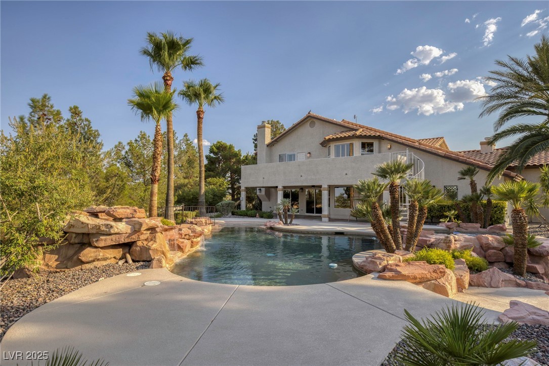 9520 Desert Crest Court