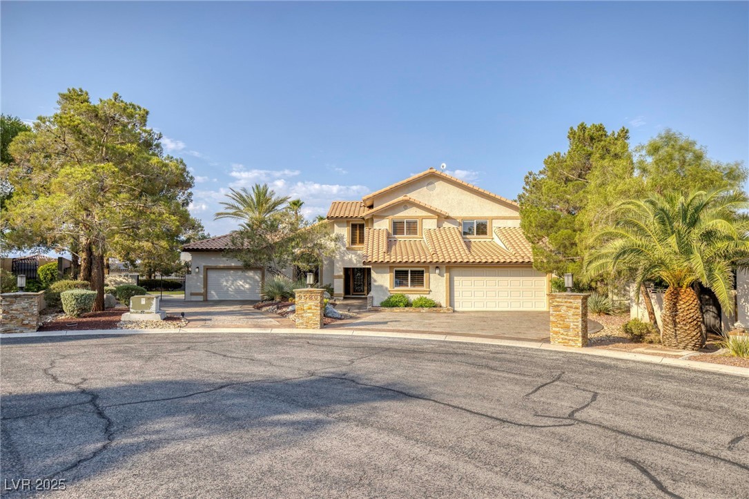 9520 Desert Crest Court