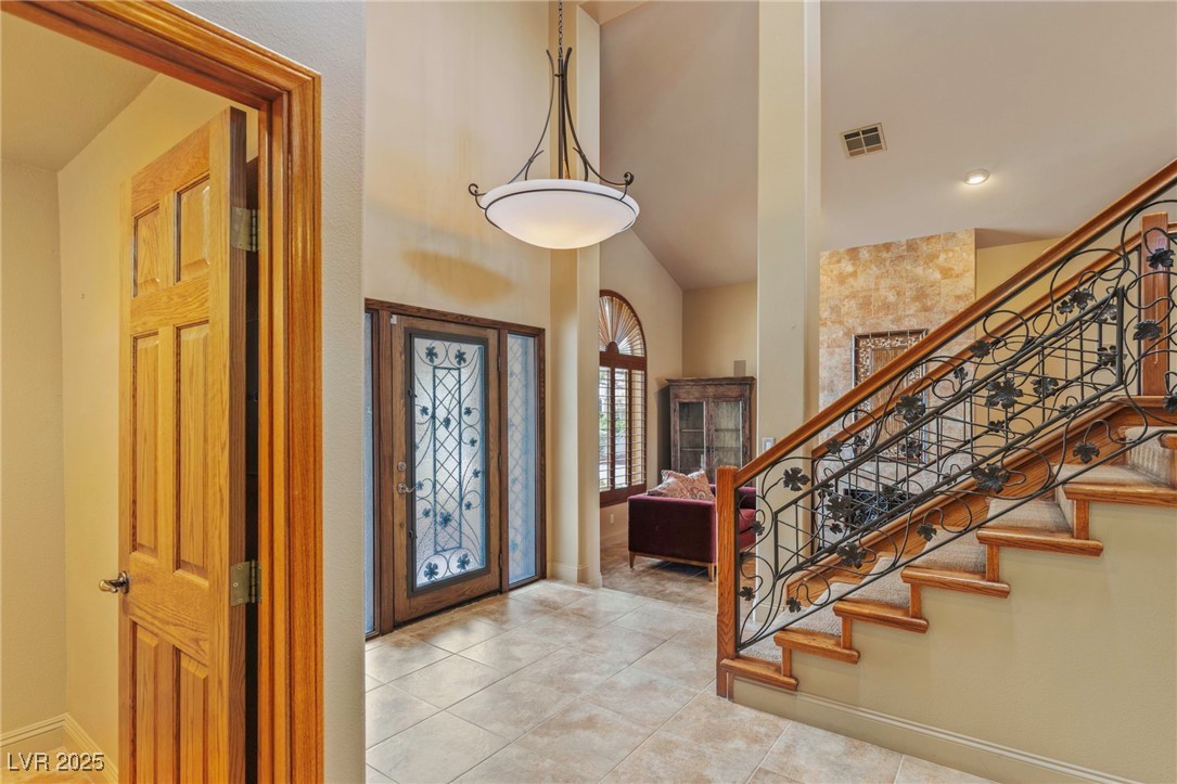 9520 Desert Crest Court