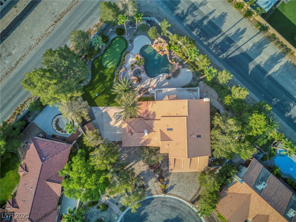 9520 Desert Crest Court