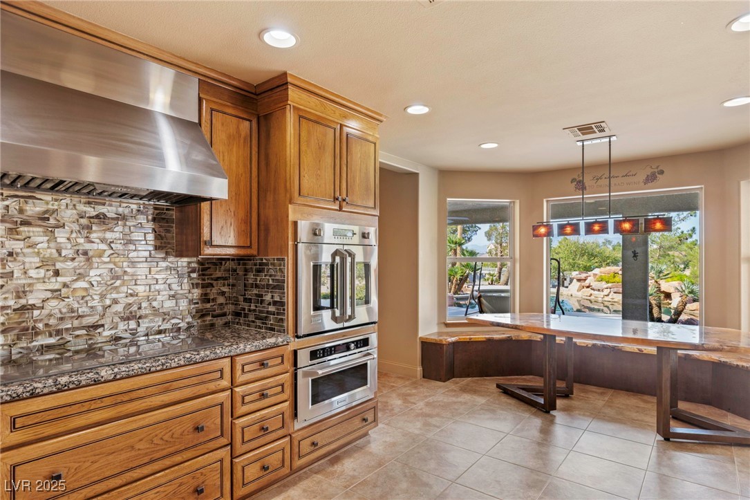 9520 Desert Crest Court