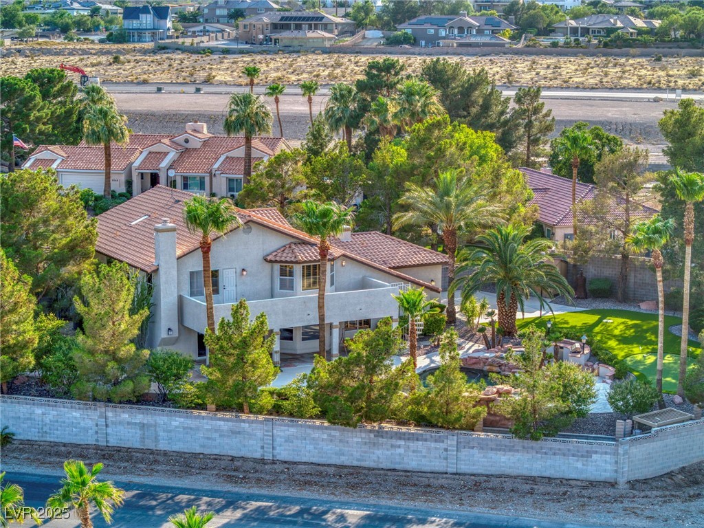 9520 Desert Crest Court